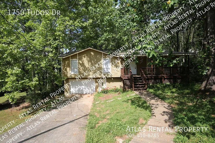 1750 Tudor Dr