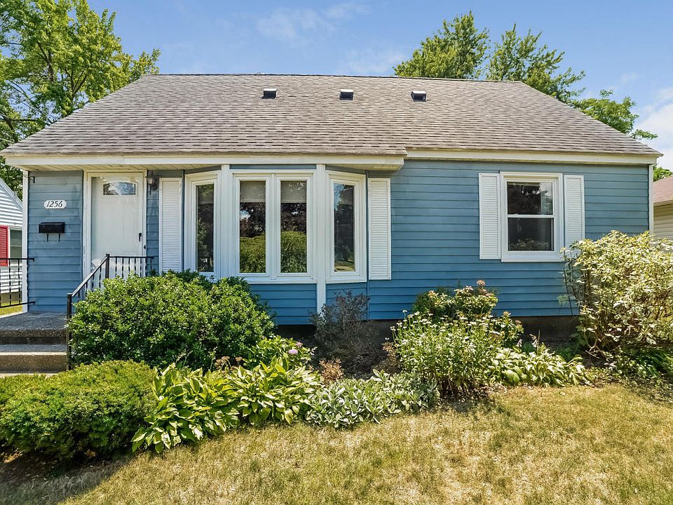 1st image of 1256 Ellsmere St NE