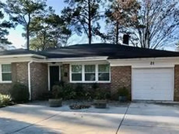 21 E 61st Street, Savannah, GA