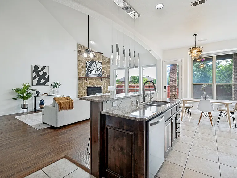 1191 Polo Heights Dr — Photo 11