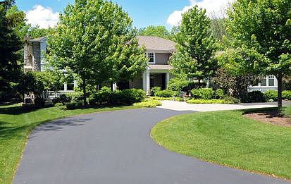 3rd image of 1710 Cloverdale Ave
