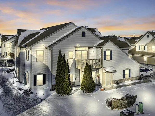 1079 Stratford COURT #201, Mount Pleasant, WI 53406