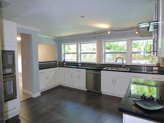4th image of 489 Alsey Dr