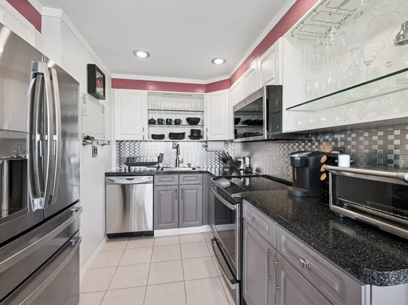 162-40 9th Avenue image 1 of 25