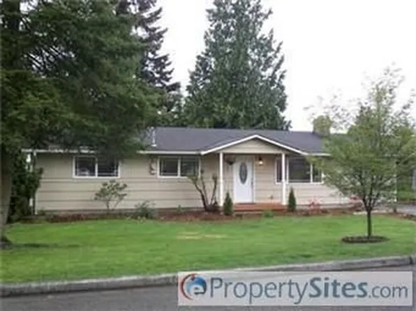 22004 38th Ave W, Mountlake Terrace, WA 98043