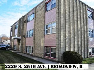 2229 S 25th Ave APT 1E, Broadview, IL 60155