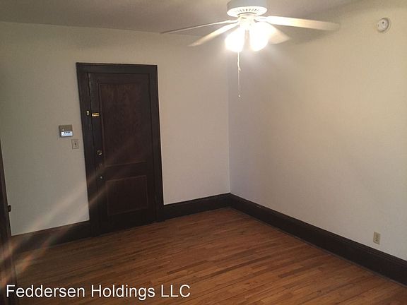 4th image of 203 E 19th St #25