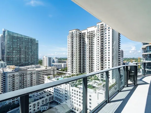 45 SW 9th St APT 1906, Miami, FL 33130