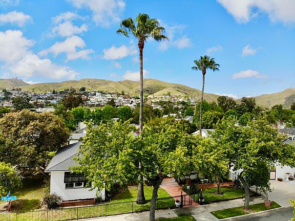 5th image of 2489 McKinley Dr