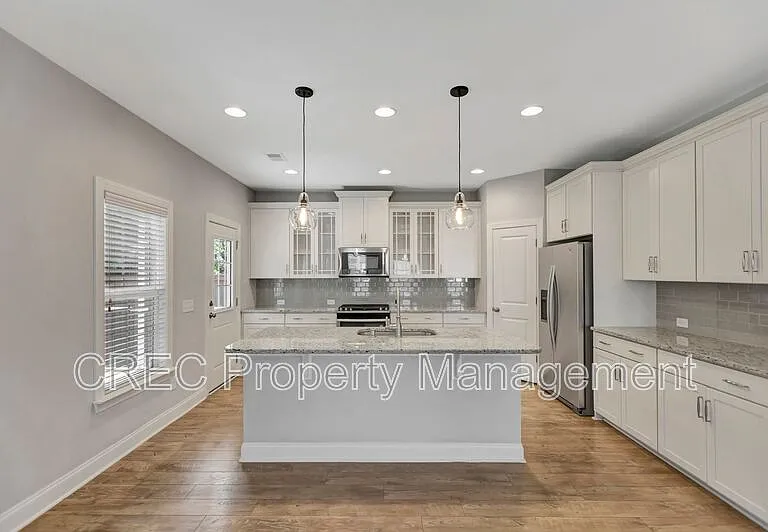 1190 Triple Crown Ct — Photo 10