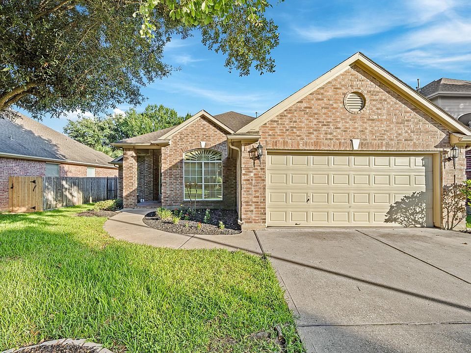 1st image of 15223 Ember Glen Ct