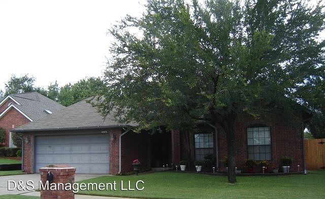 1st image of 1405 NW 181st St