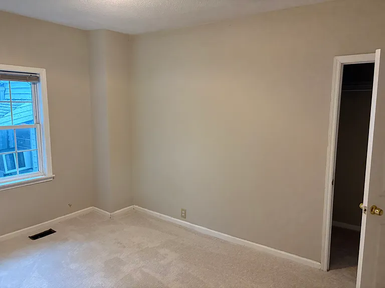 926 Pine St — Photo 7