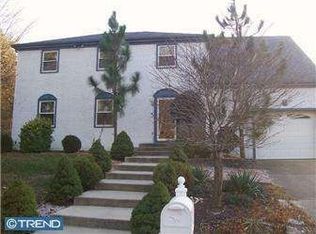 111 Redstone Rdg, Deptford, NJ 08096