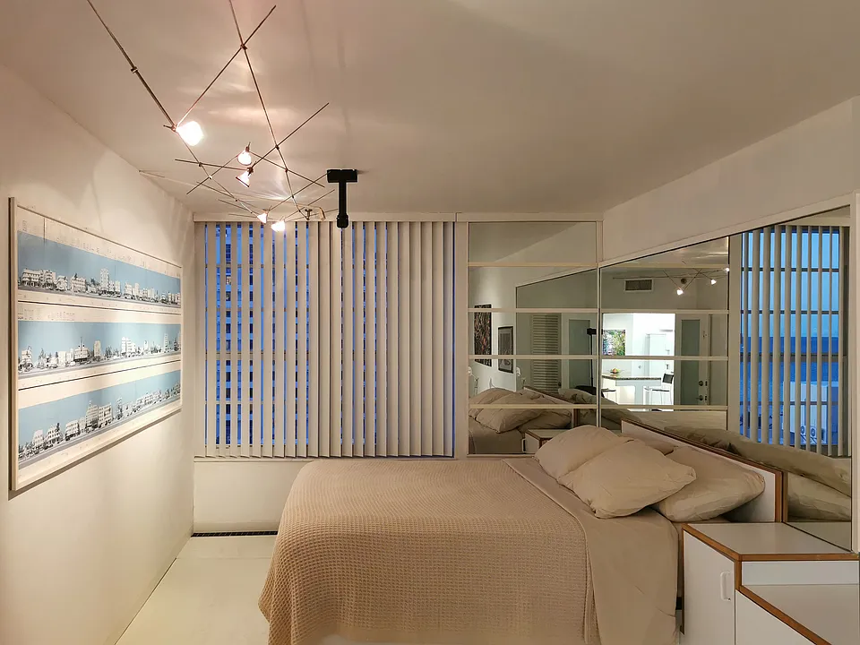 100 Lincoln Rd #1424