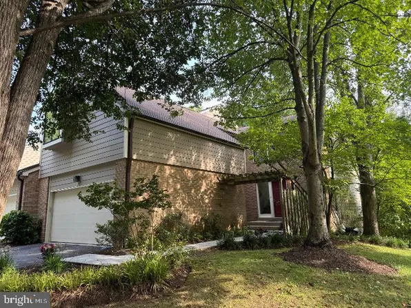 6481 Wishbone Ter, Cabin John, MD 20818