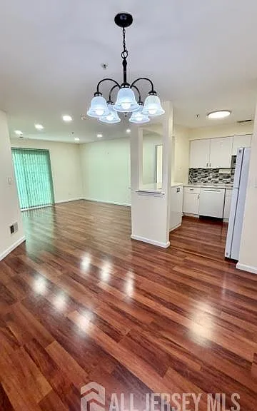 1125 Waterford Dr — Photo 17