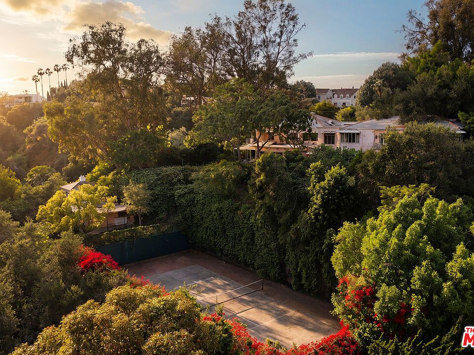 1st image of 10934 Bellagio Rd