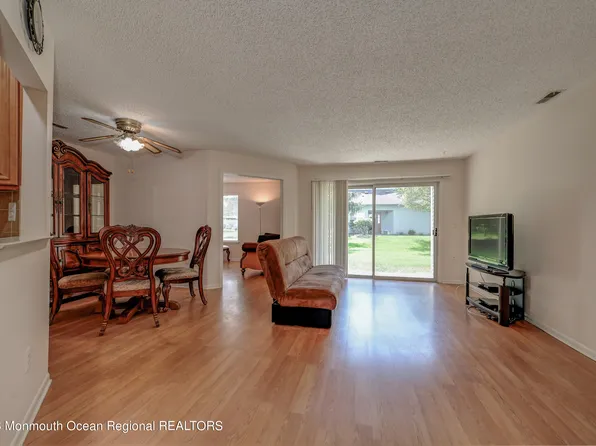 493 Bayberry Court, Englishtown, NJ 07726