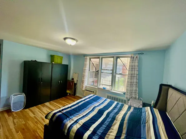 94-11 59th Avenue image 8 of 24