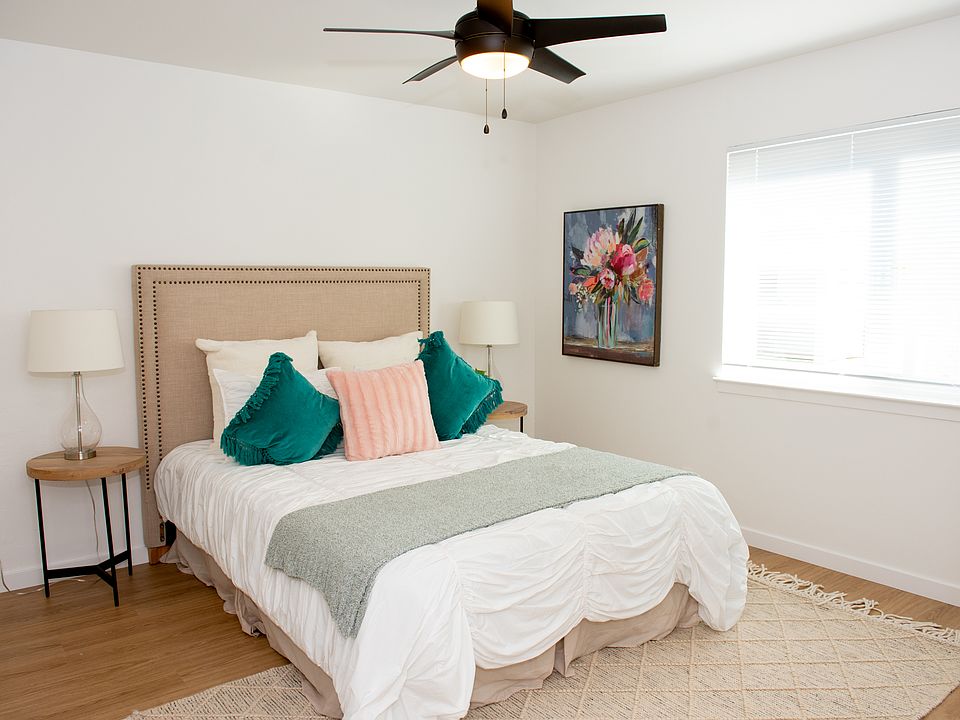 1st image of 117 Vera Ave #9