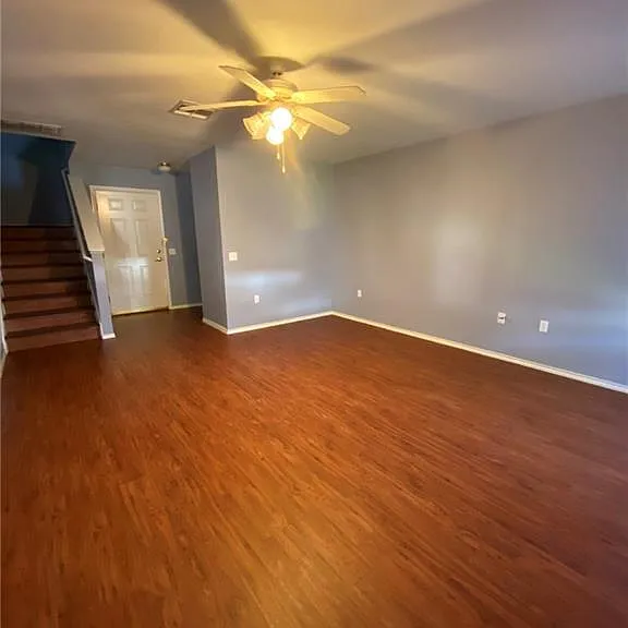 8718 Davis Oaks Trl — Photo 6