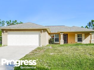 2808 42nd St SW, Lehigh Acres, FL 33976