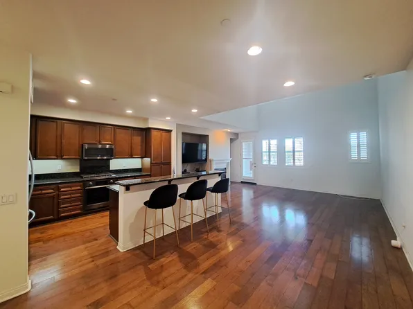 402 Garonne St, Oxnard, CA 93036