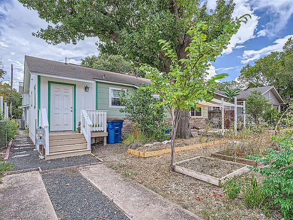 2nd image of 5515 Avenue F #A
