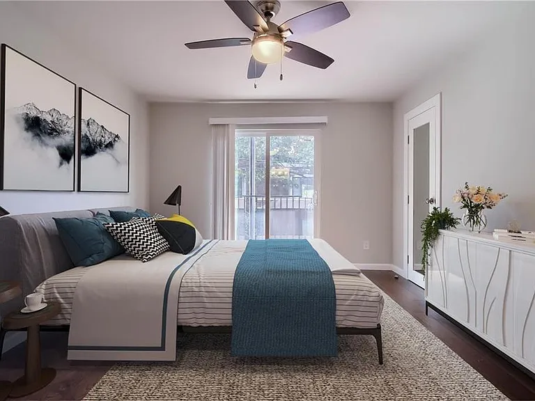 3110 Red River St #210 — Photo 2