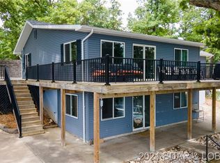 524 Sunset Rd, Lake Ozark, MO 65049