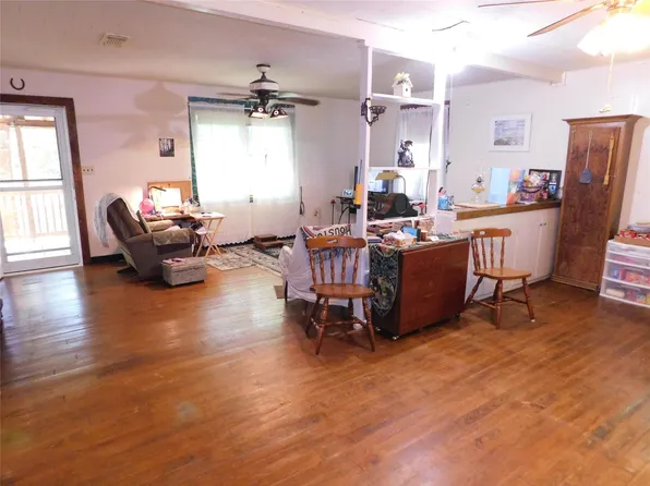 240 County Road 4140, Woodville, TX 75979
