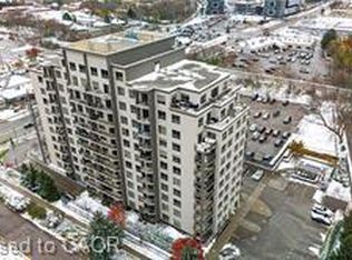 539 Belmont Ave W #608, Kitchener, ON N2M0A2