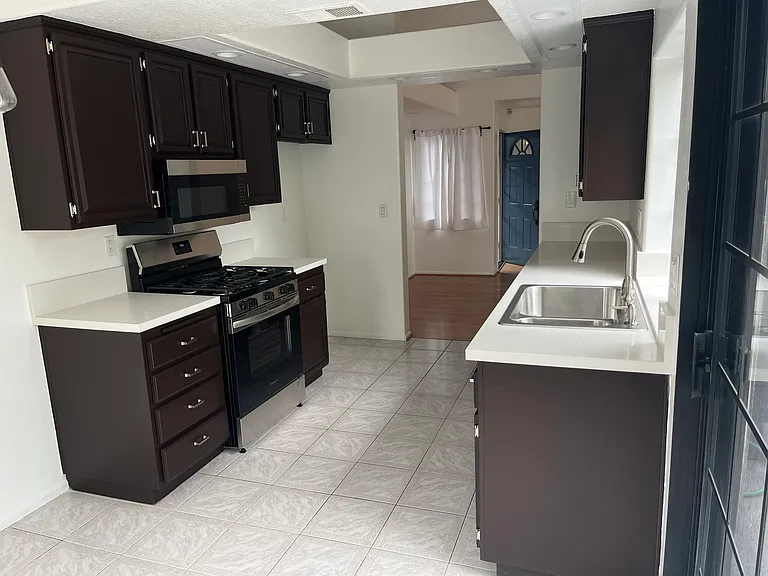20322 Portview Cir #202 — Photo 9