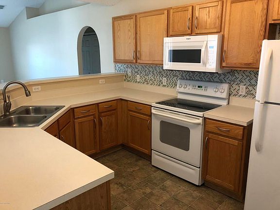 3rd image of 2659 Raven Ave SE