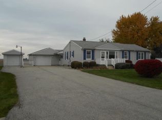 427 E Wheeler Rd, Bay City, MI 48706