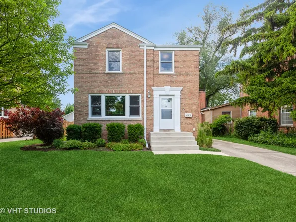 636 S 10th Ave, La Grange, IL 60525