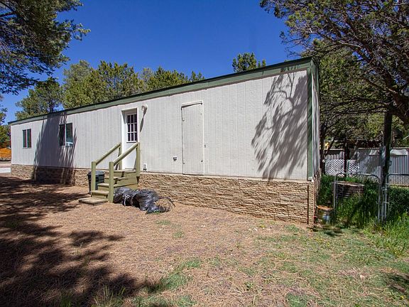 2071 Pine Lake Dr Overgaard AZ 85933 -3