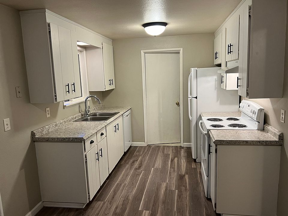 14526 kitchen