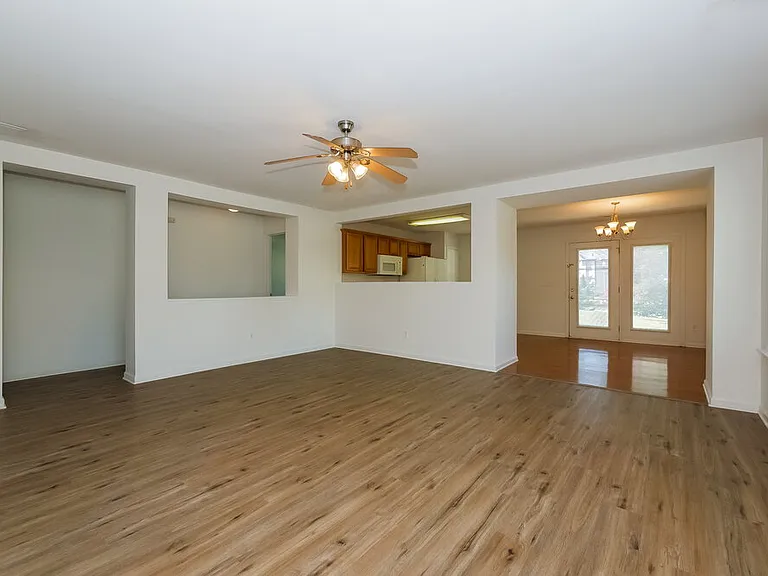 154 Paxton Pl — Photo 5