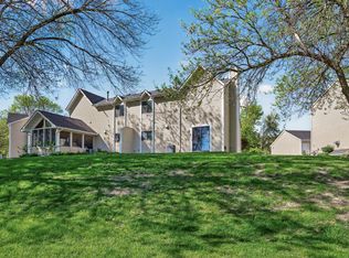4505 Orchid Cir, Plymouth, MN 55446
