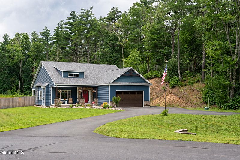 2nd image of 368 Ruggles Road
