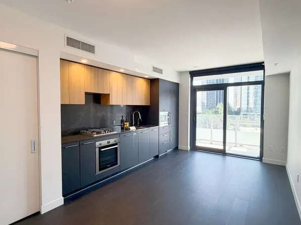6608 Sussex Ave, Burnaby, BC
