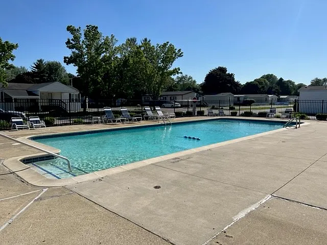 Van Buren Estates — Photo 11
