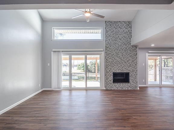 5th image of 1813 Lakecrest Ct