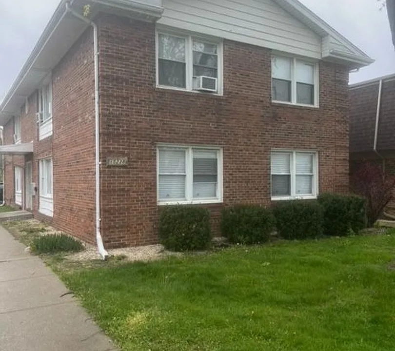 15238 Chicago Rd