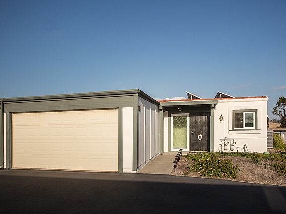 3rd image of 3621 Vista Campana S Unit 48