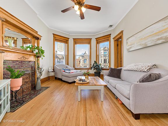 3rd image of 2533 N Kimball Ave #1
