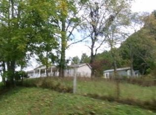 649 Six Farm Rd, Tazewell, VA 24651