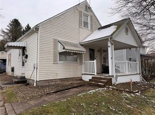 354 Euclid Ave, Sharon, PA 16146